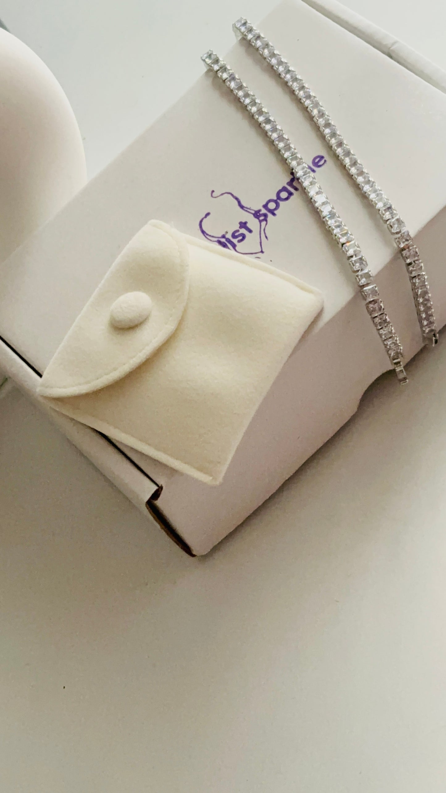 Velvet Jewelry Flap Pouches With Snap Button