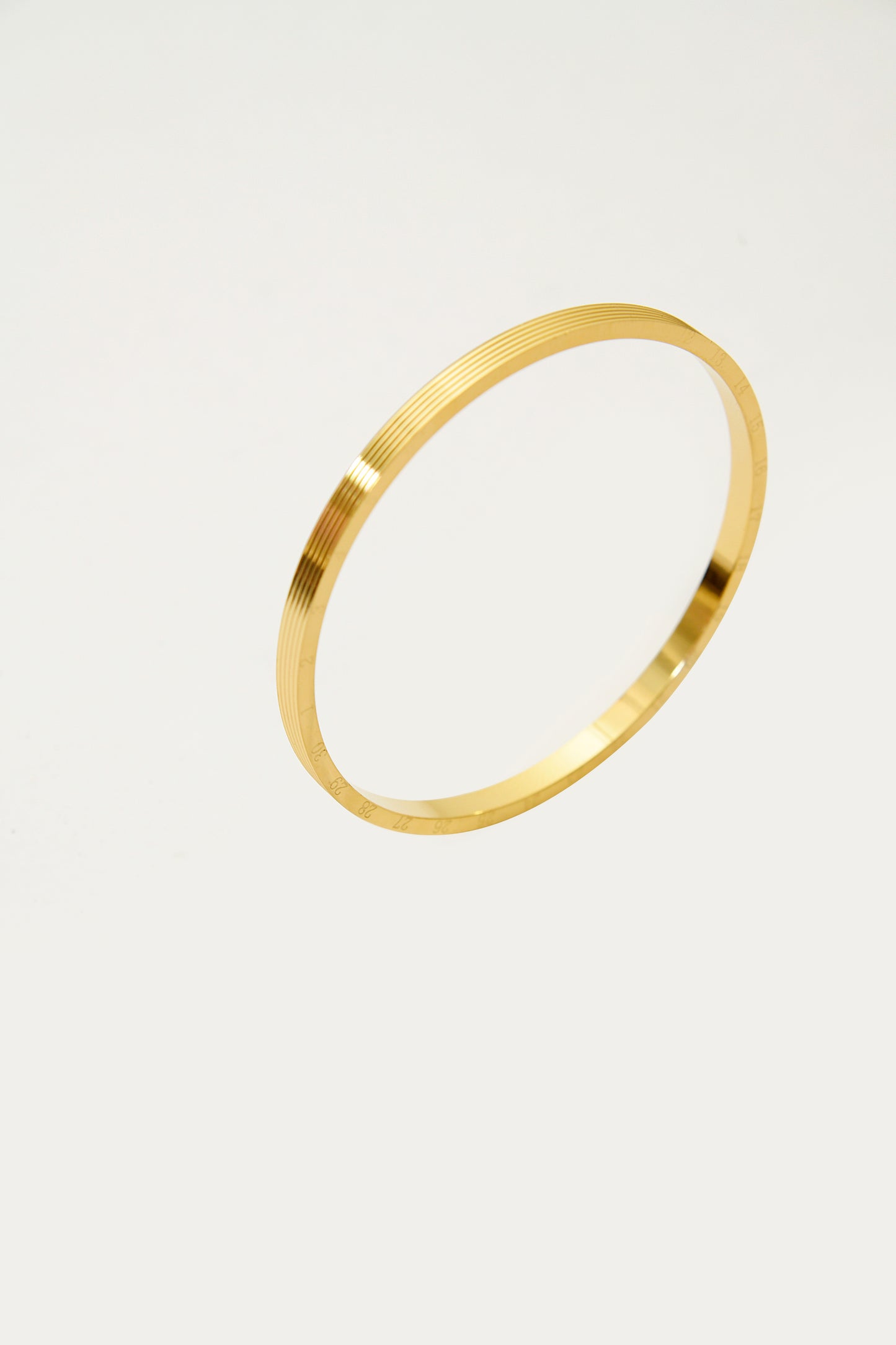 Plain Bangle Bracelet