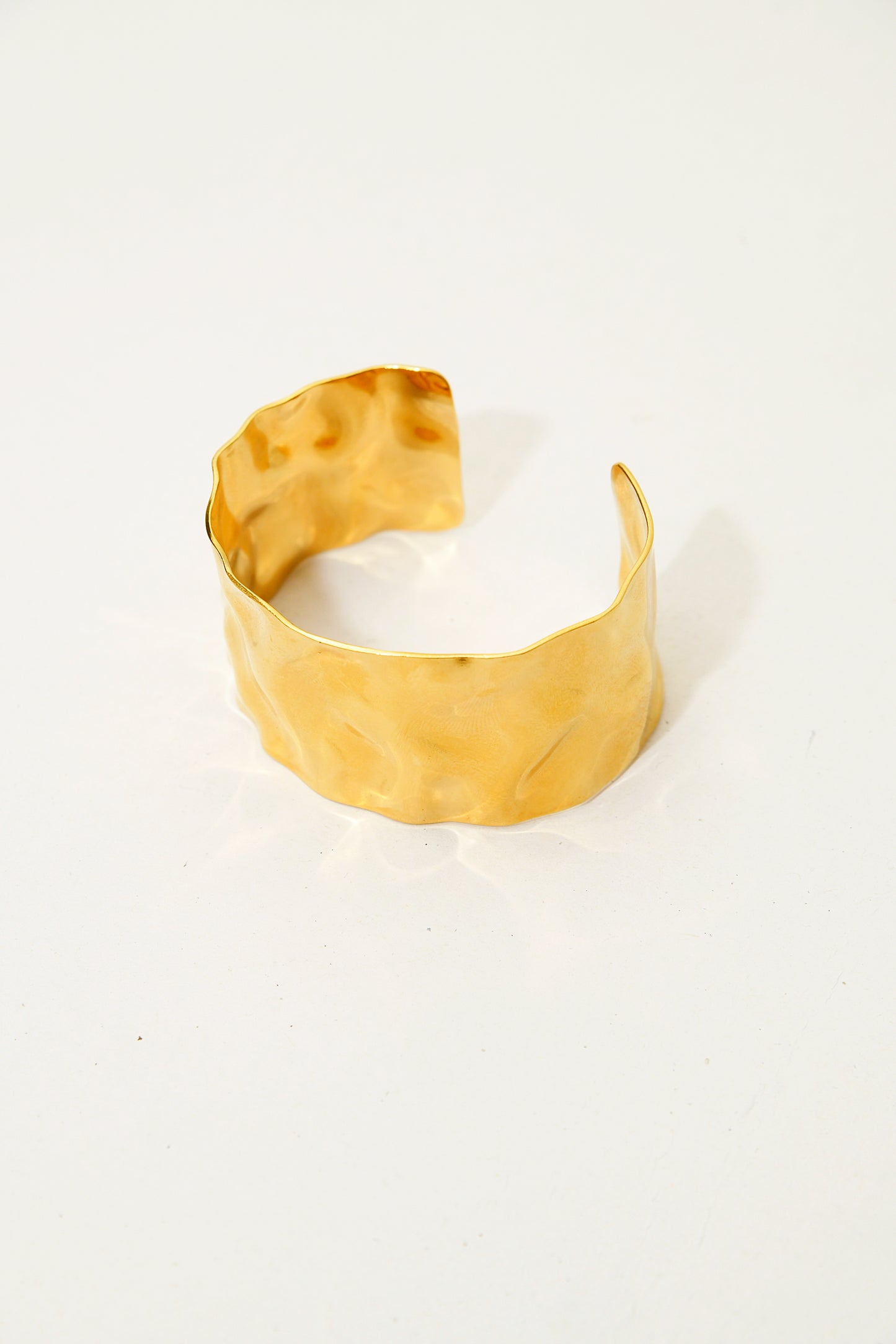 Hammer Pattern Adjustable Wide Cuff