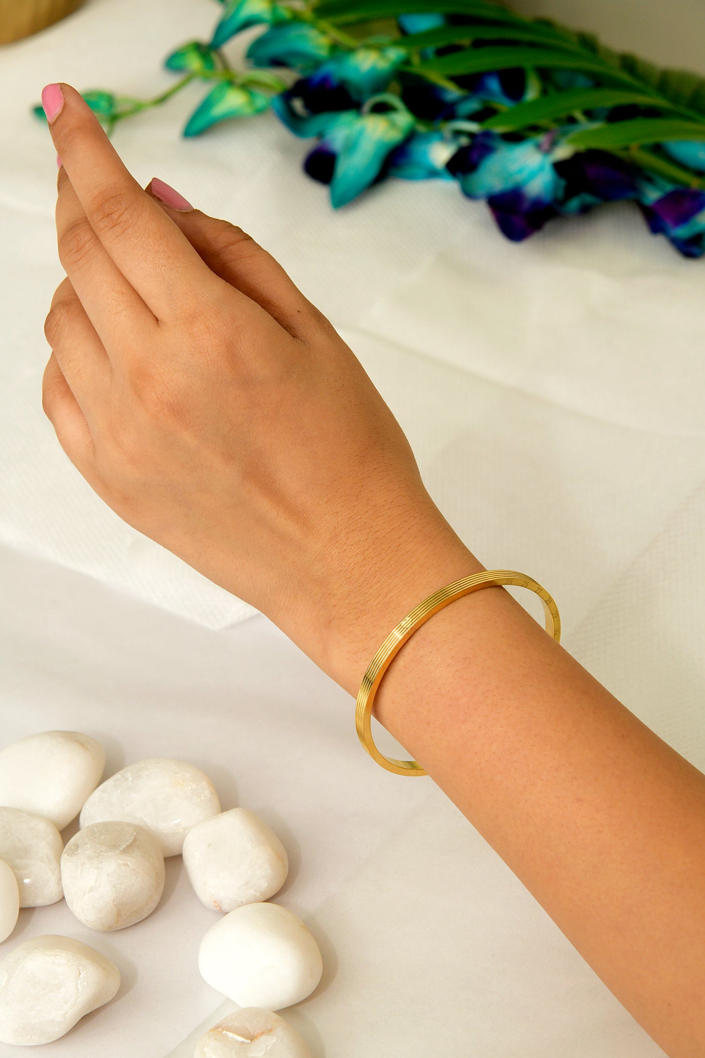 Plain Bangle Bracelet
