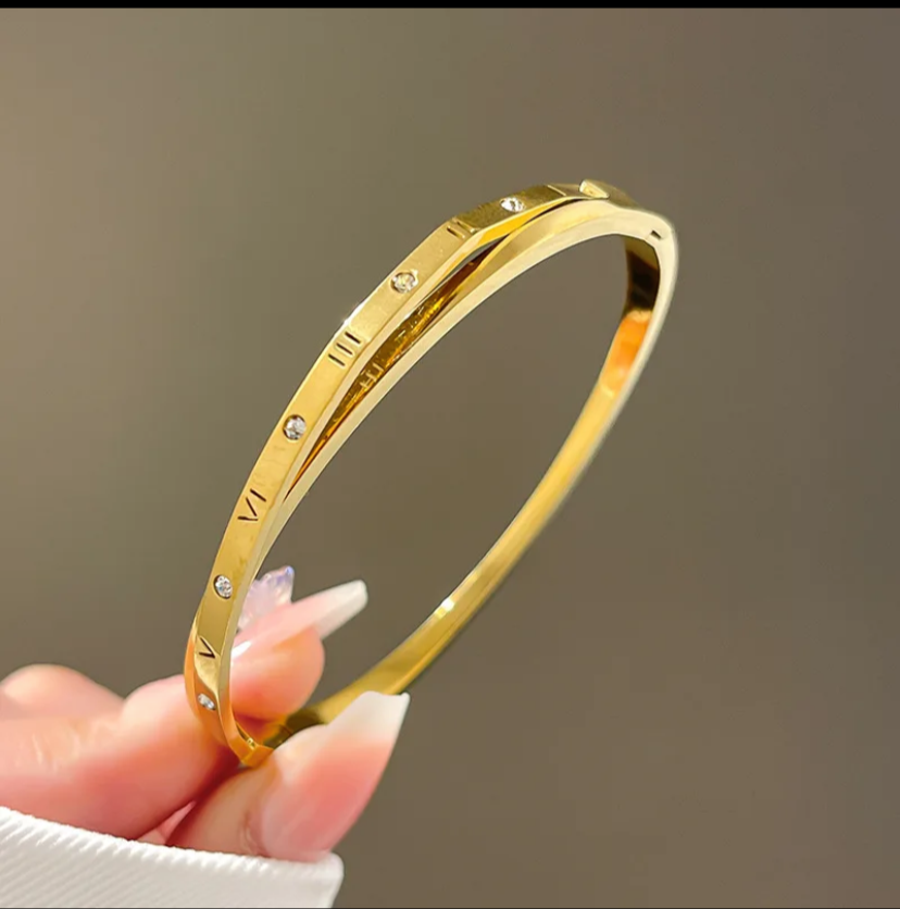 Roman Bracelet