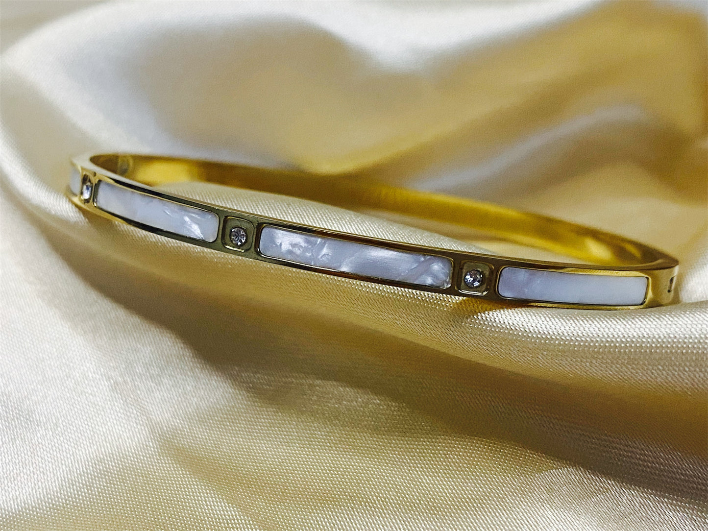 White Shell Diamond Bracelet