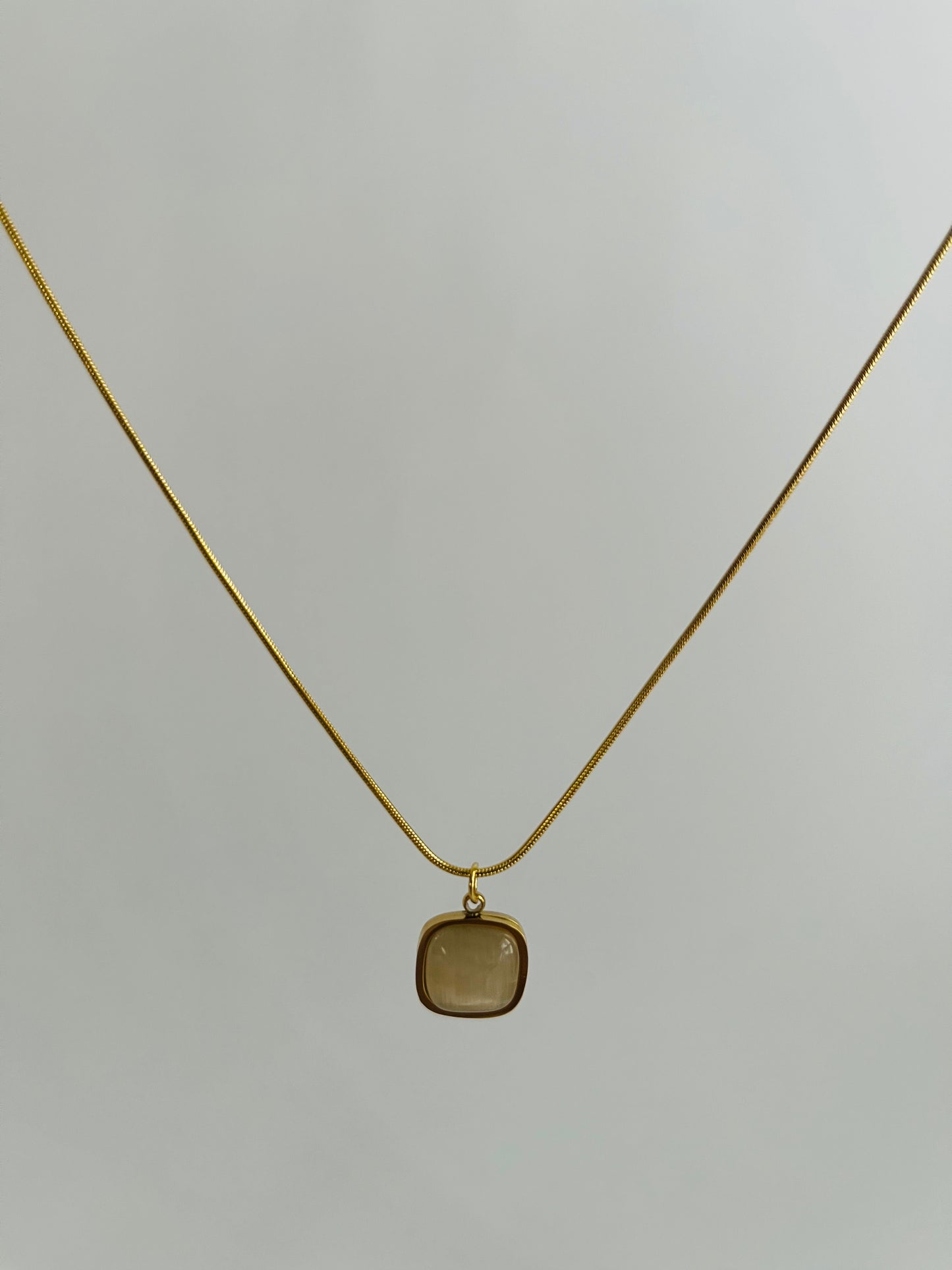 Opal Stone Pendant Necklace