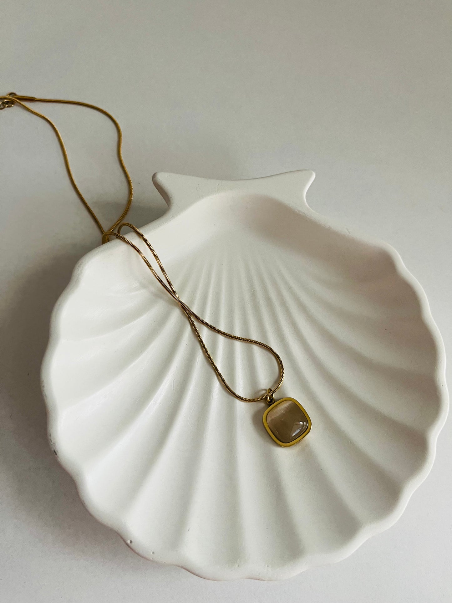Opal Stone Pendant Necklace