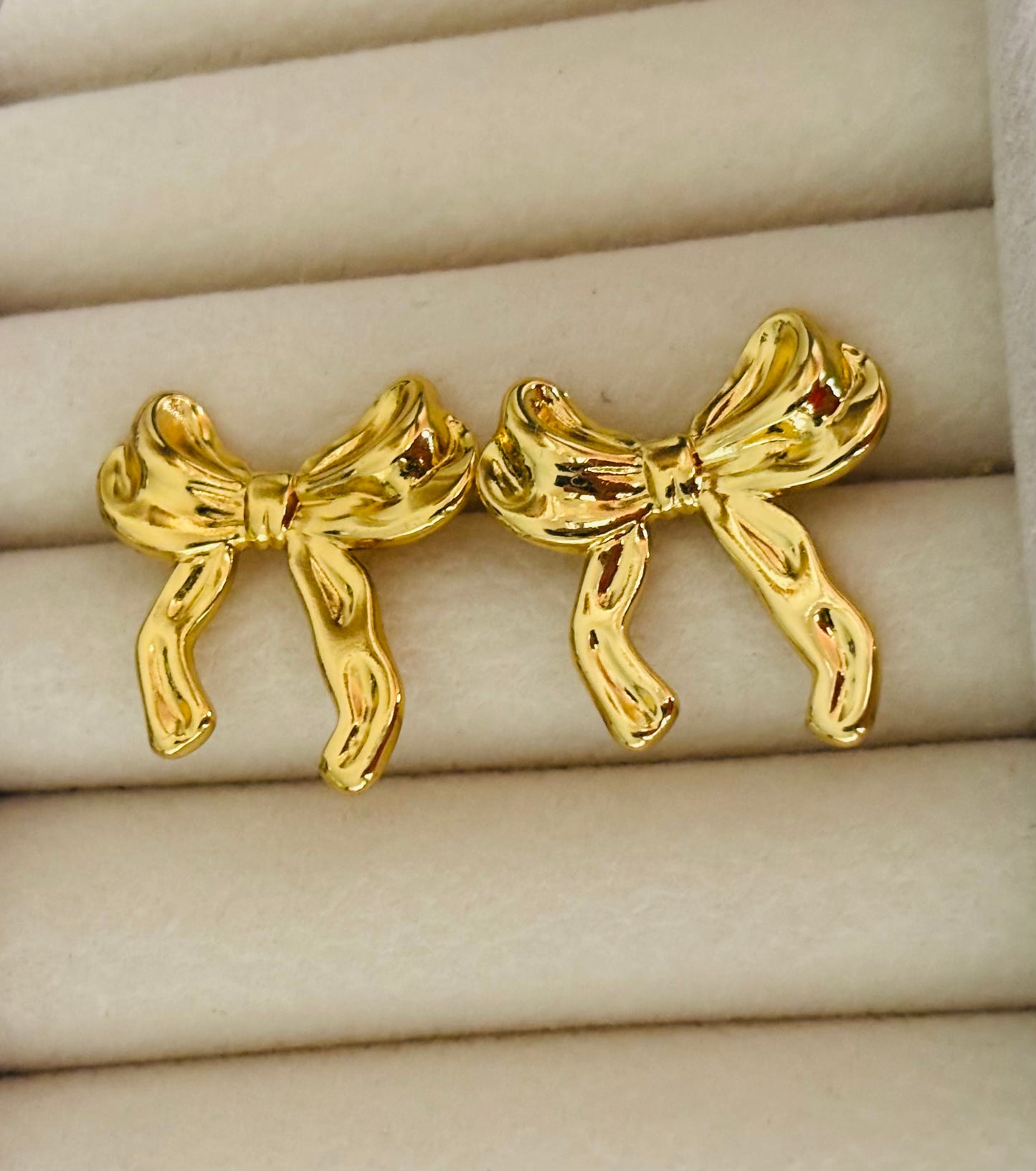 Bow Earrings