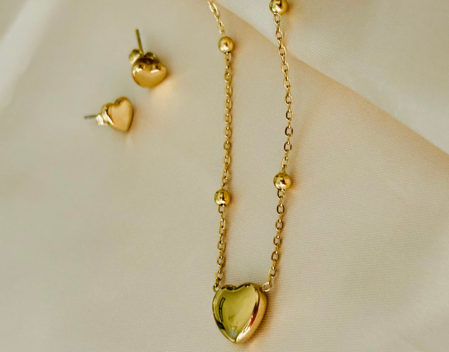 Heart Necklace Set