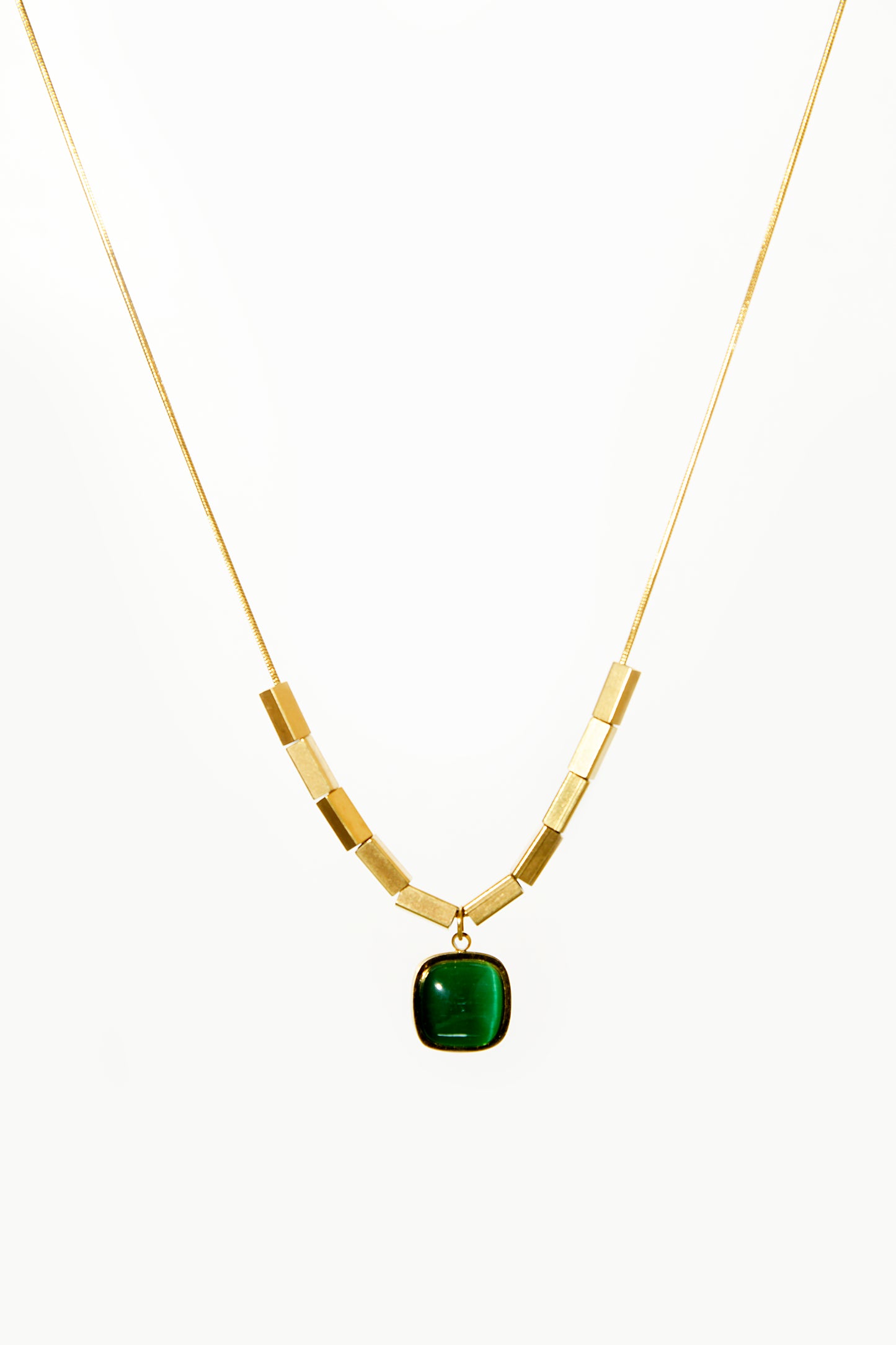 Opal Stone Necklace with Gold Plated Chain choker