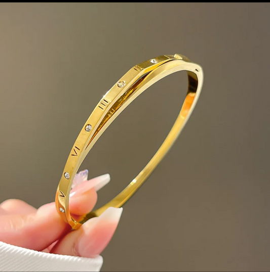 Roman Bracelet